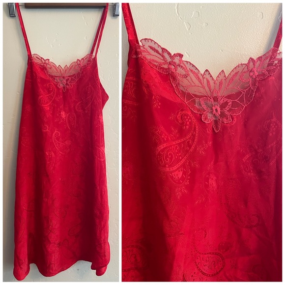 2🍒/$36~Kathryn Bombshell Red Camisole/Chemise/Slip Dress~Small - Picture 2 of 8